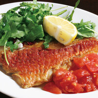 鮮魚の炭火焼 シチリア風