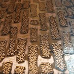 そば処 緑寿庵 - テーブルが銅です！どうですか？