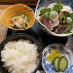 ニューゑび一 - いつもの鰹のタタキ定食