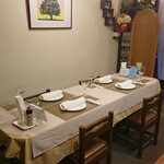 レストラン 釧路 ソワニエ - 4名様のテーブルセッティング(コース料理用)