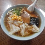 宿と食の利久 - ワンタンメン