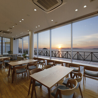 海と空のカフェ_1