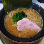 はし友ラーメン - 家系ラーメン