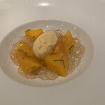 サカナザ・マエダ - 