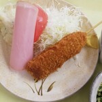 ツル - 串かつ、ハム、ポテトサラダ…ポテトサラダだけでもボリュームあり。