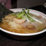 らーめんでぽっと - 煮干し中華そば 750円