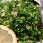 新料理 都留野 - たんタタキ　ズームアップ