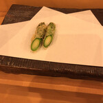 秋田 てんぷら みかわ - アスパラ　穂先