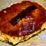 感激たぬき - ふわとろチーズのお好み焼きもちチーズ玉880円税別、確かにふわとろで食べやすく旨い。