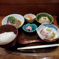 徳うち山 - 鯛茶御膳