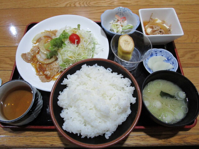 まんま 旧店名 まるる 秋田 定食 食堂 食べログ