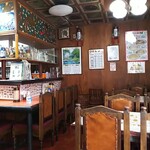 中山飯店 - 渋い店内