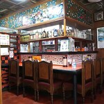中山飯店 - カウンター席