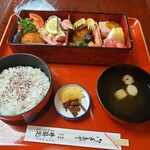 Izusada - 焼き魚ランチ　1320円