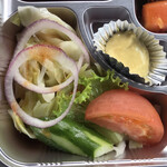 ビストロ文化洋食店 - サラダ
