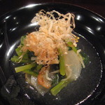 小蕪、シラス、とびあら海老のさっと煮