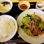 北京菜館 - 豚肉と野菜炒め定食600円税込