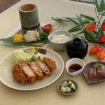 瀬戸内ゴルフリゾート レストラン THE GRILL - グレードアップ＋300円のとんかつ膳