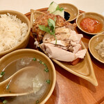 シンガポール海南鶏飯 - ハーフ＆ハーフ870円