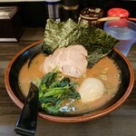 横浜家系らーめん 武術家 - デフォルトラーメン税込み６８０円