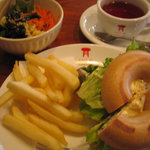 カフェ・ド・ローツェ - ランチセット（卵・ベジタブル750円)