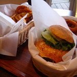 Go!Go!Wimpy  - グリルバーガーセット（フライドポテト、オニオンリング、ソフトドリンク付）1,370円