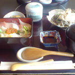 日本料理 銀座 - 両方付いてます。