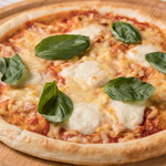 花畑牧場ラクレットチーズ×夜景×肉バル ラ・リゾート - 