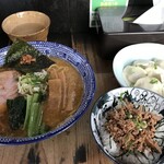 麺屋 五鉄 - 料理写真:料理