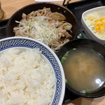 Yoshinoya - 