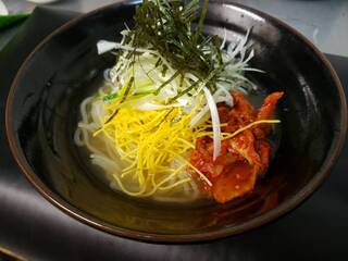 h Yaki Niku No Juju - JUJU冷麺　あっさり醤油ベースのスープ　