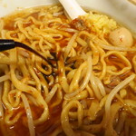 ラーメン二郎 - 赤酢投入～♪