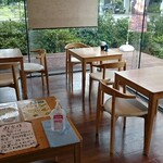 カフェコア - 店内 右側