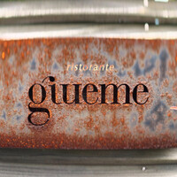 ジュエーメ - プレート