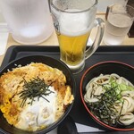 Matsunoya - ロースかつ丼とミニうどん　ビールとともに