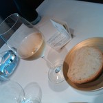 レストラン サンパウ - パンは暖めてないけどそこはかとなくおいしい
