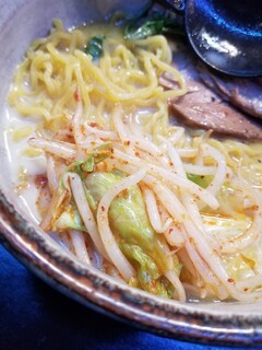 麺処 とりぱん - 野菜投入