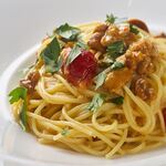 ISOLA TRATTORIA - ウニとトマトのスパゲッティーニ