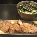 バンザイ - バンザイカルビ＆焼肉めし