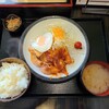 Kamadoya - 月見ポークチャップ定食(920円)です。