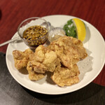 AKA - 若鶏の唐揚げ