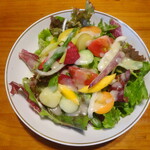 ウィウィ - サラダ