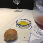 リストランテ ペガソ - 自家製クルミパン