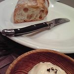 ルナール ブルー - パンはお代わり自由