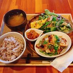 日乃出マーク製作所 コザカフェ - 