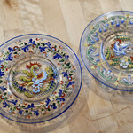 酒とタイ料理 ピッサヌローク - スペインアンティーク・エナメル彩のガラス皿