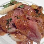 ルナール ブルー - メイン。仔羊のサーロイン風