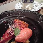 ルナール ブルー - デザートはラズベリーのムースとジェラート