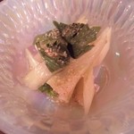 酒処 依屋 - セロリの浅漬け