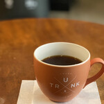 TRUNK COFFEE BAR  - ルリ　ルワンダ